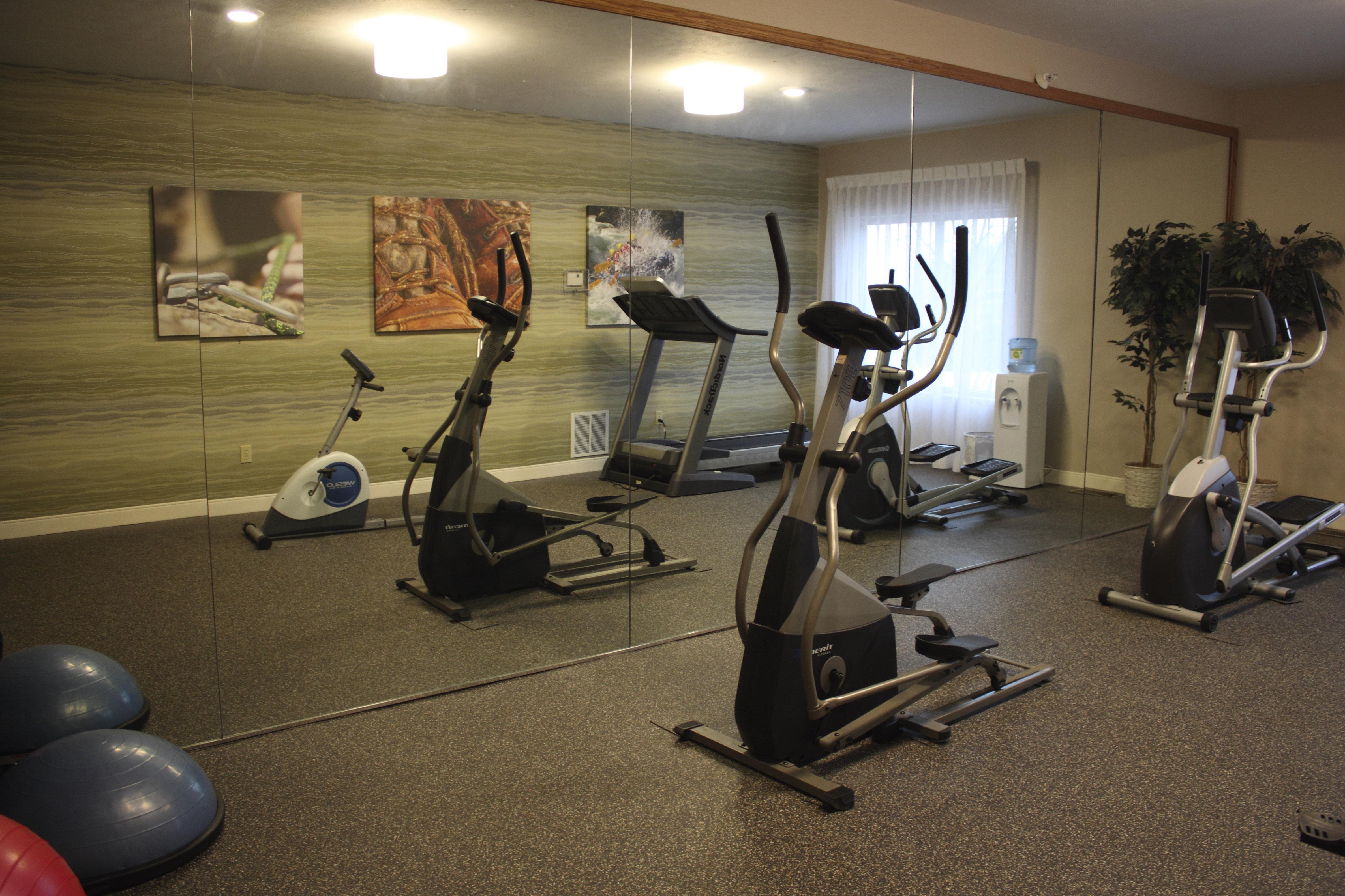 Holiday Inn Express Munising-Lakeview, An Ihg Hotel Exteriör bild
