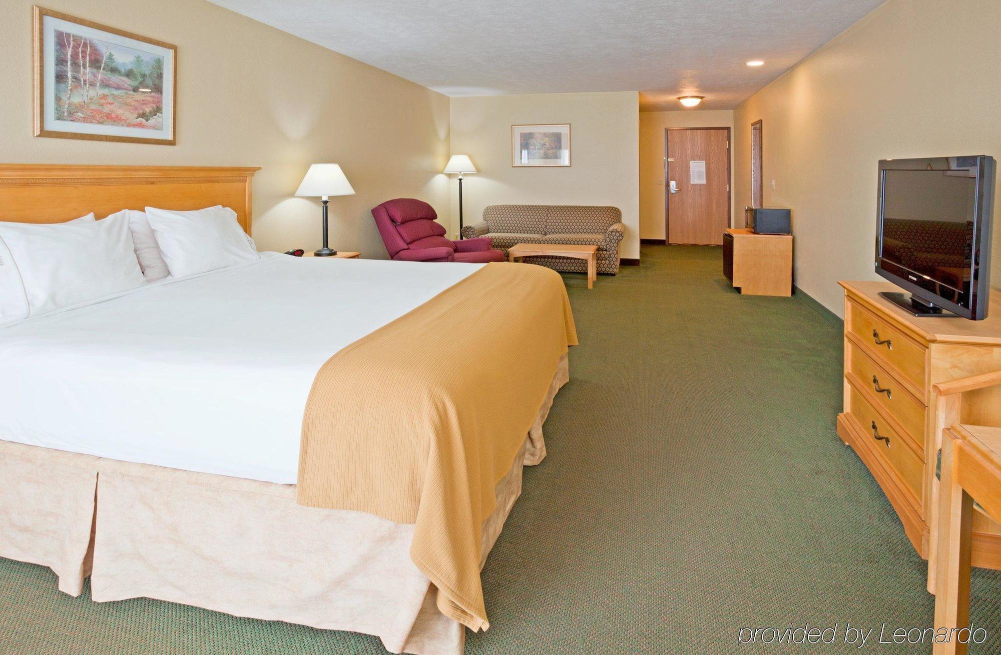 Holiday Inn Express Munising-Lakeview, An Ihg Hotel Rum bild