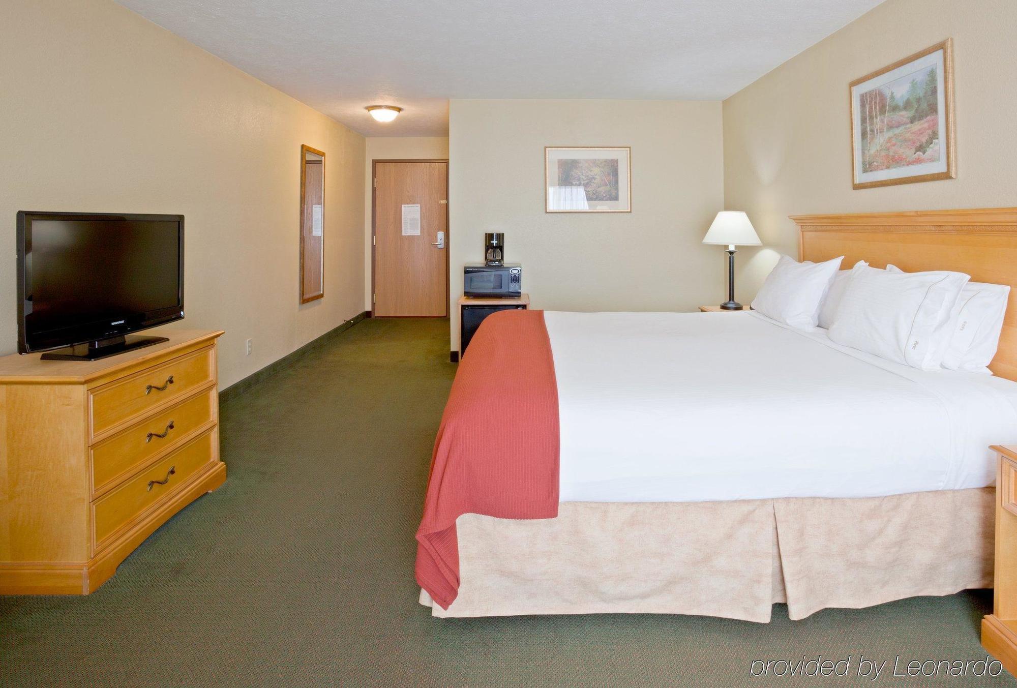 Holiday Inn Express Munising-Lakeview, An Ihg Hotel Rum bild