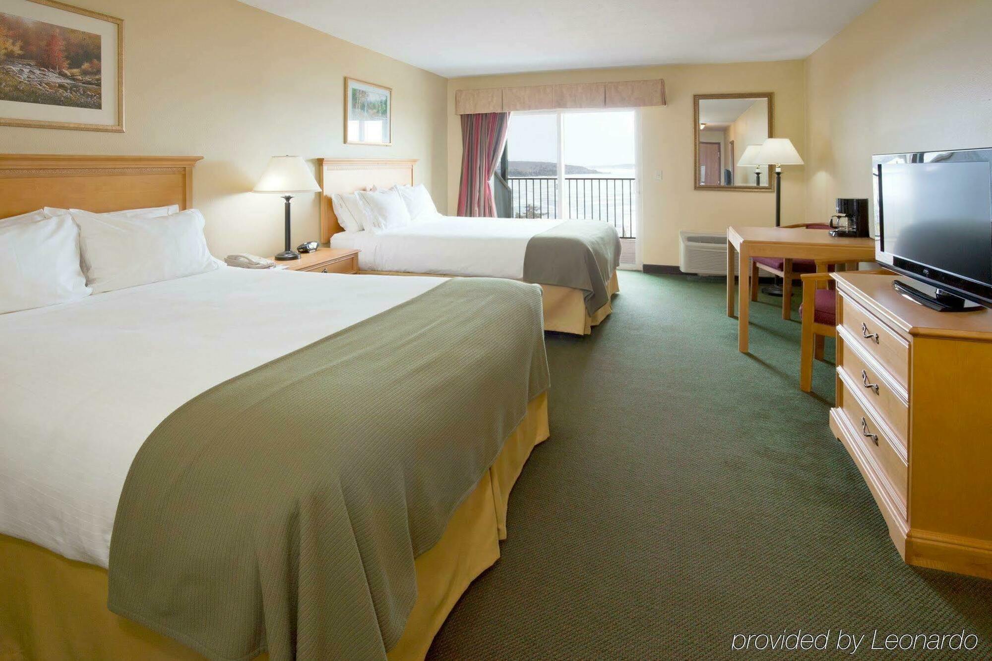 Holiday Inn Express Munising-Lakeview, An Ihg Hotel Rum bild